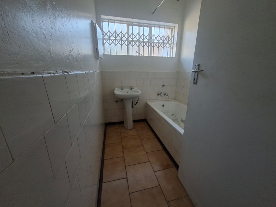 3 Bedroom Property for Sale in Hurlyvale Gauteng