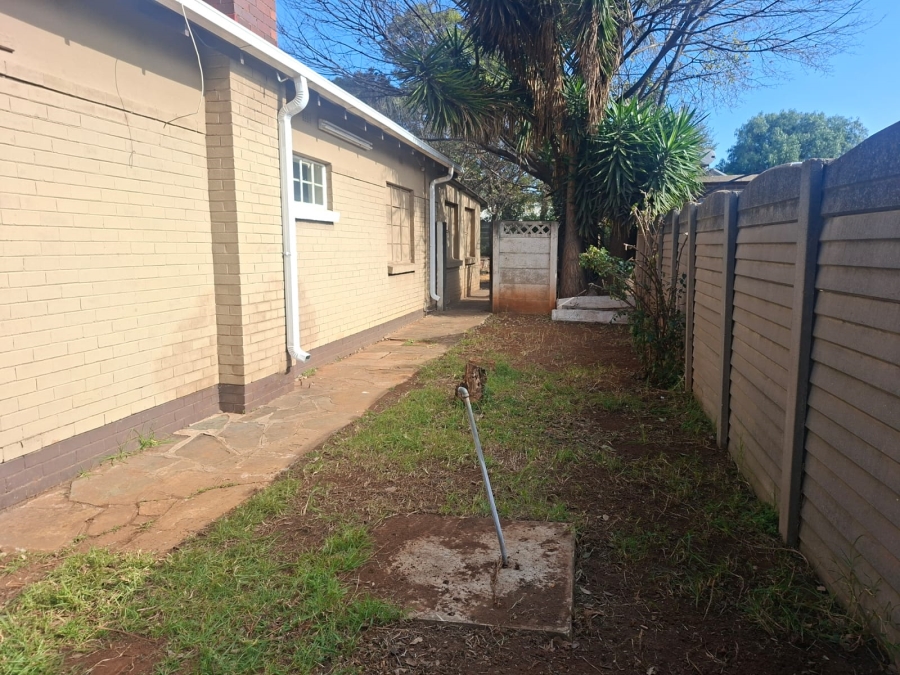 3 Bedroom Property for Sale in Hurlyvale Gauteng