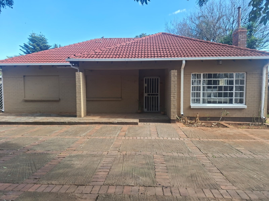 3 Bedroom Property for Sale in Hurlyvale Gauteng