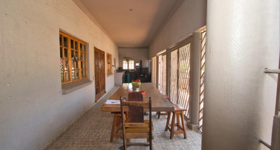 4 Bedroom Property for Sale in Van Riebeeck Park Gauteng