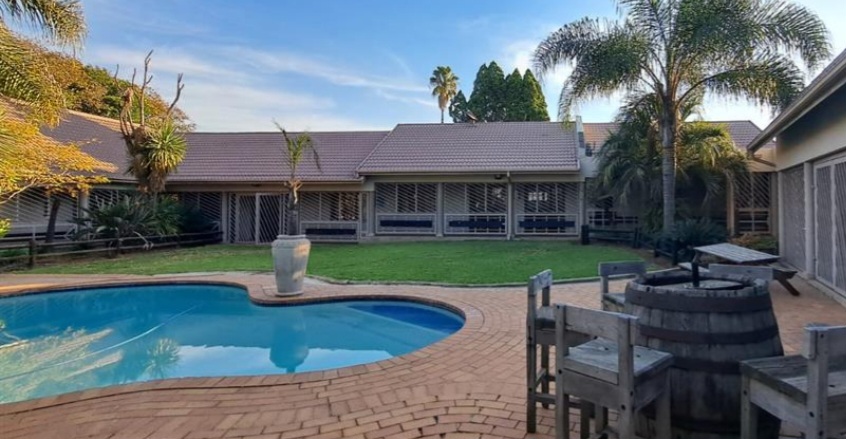 4 Bedroom Property for Sale in Van Riebeeck Park Gauteng