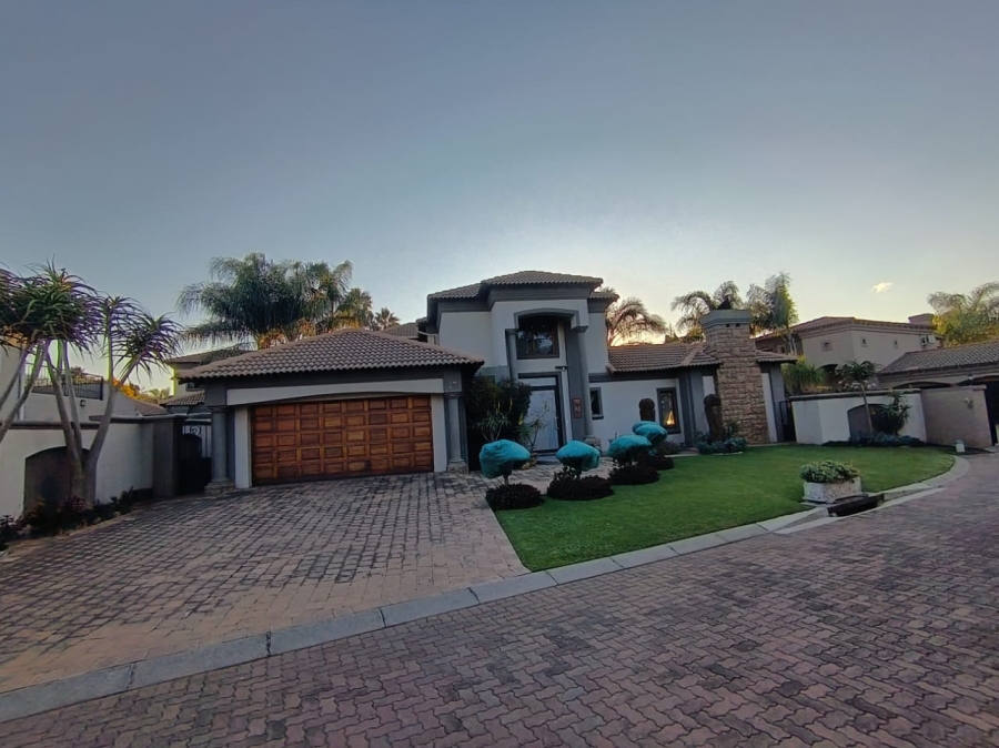 3 Bedroom Property for Sale in Lakefield Gauteng