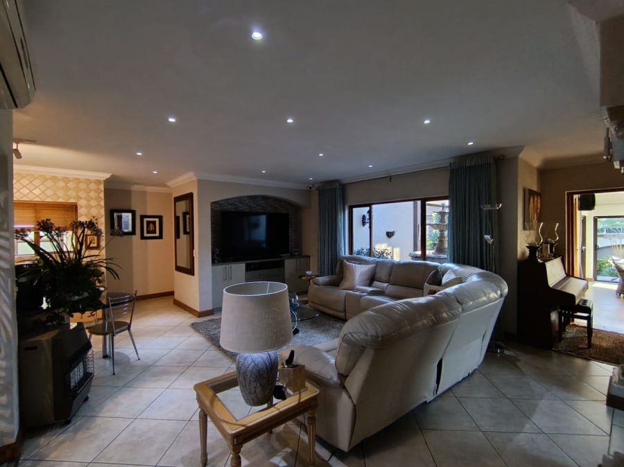 3 Bedroom Property for Sale in Lakefield Gauteng
