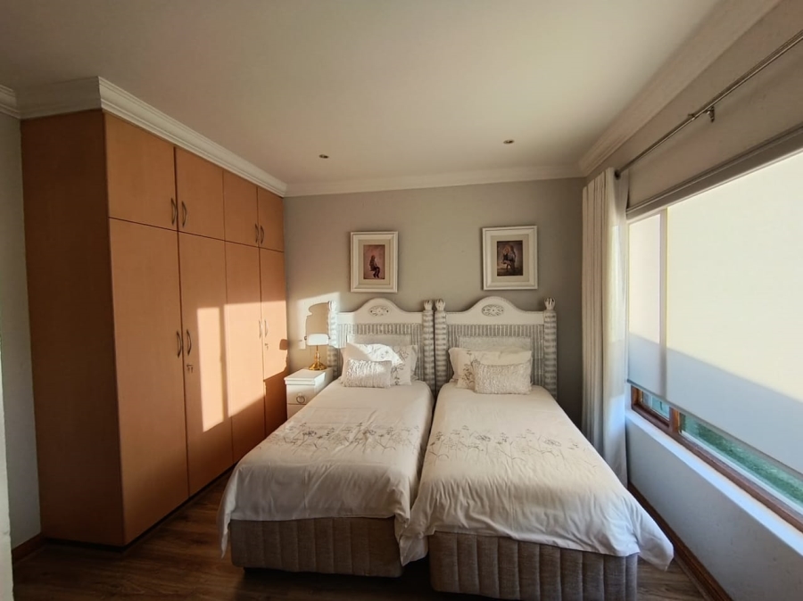3 Bedroom Property for Sale in Lakefield Gauteng