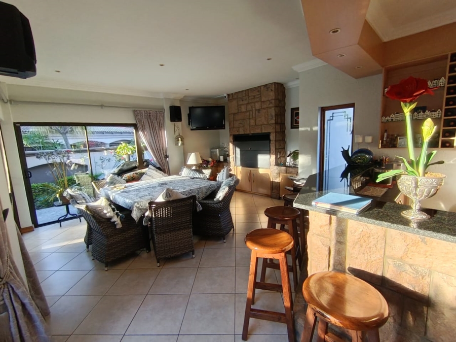 3 Bedroom Property for Sale in Lakefield Gauteng