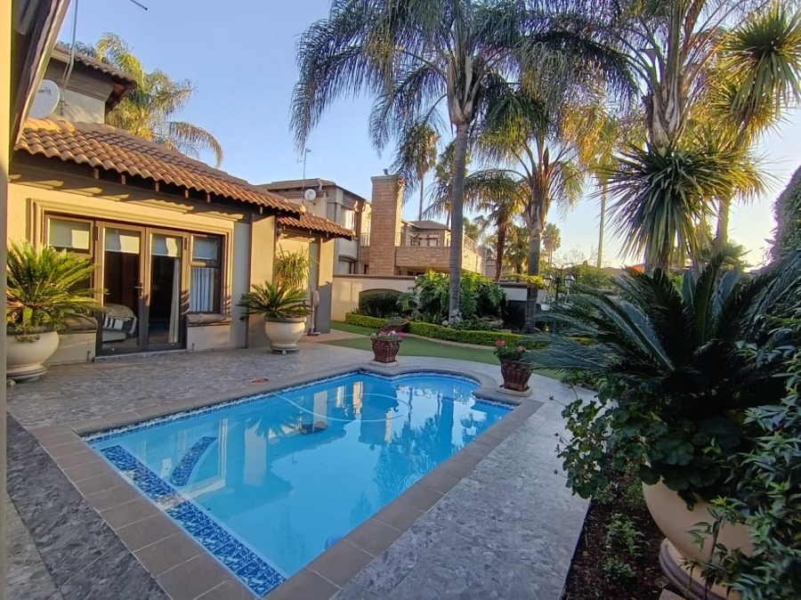3 Bedroom Property for Sale in Lakefield Gauteng