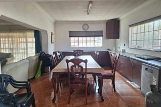 5 Bedroom Property for Sale in Mackenzie Park Gauteng
