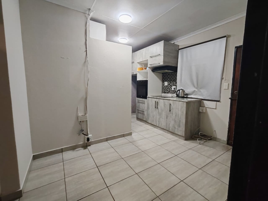 To Let 3 Bedroom Property for Rent in Bakerton Gauteng