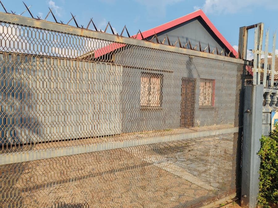 To Let 3 Bedroom Property for Rent in Bakerton Gauteng