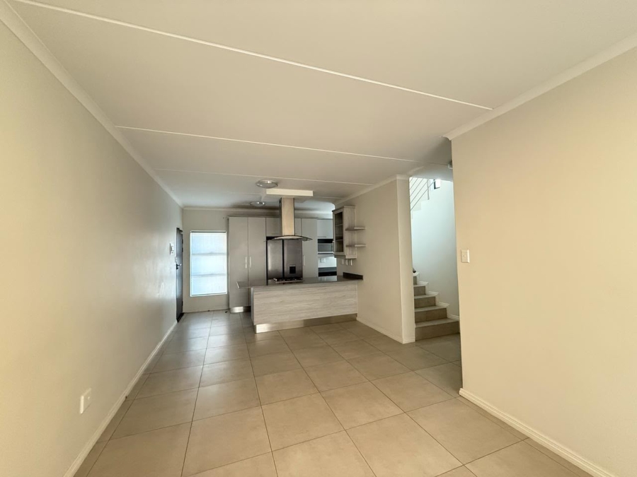 3 Bedroom Property for Sale in Erand Gardens Gauteng