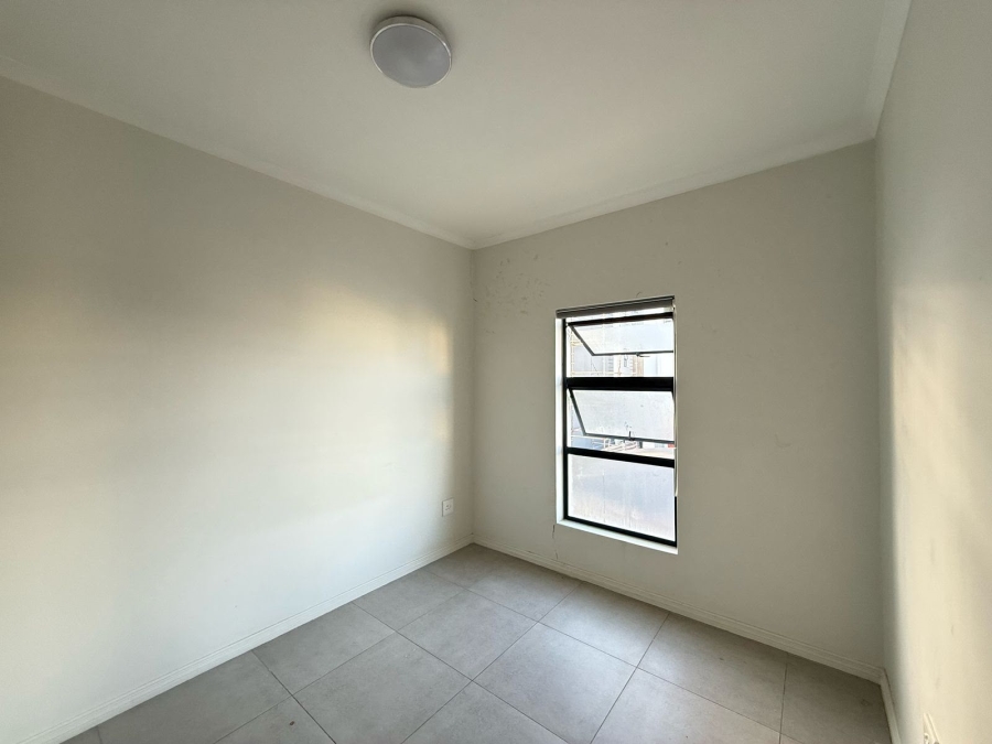 3 Bedroom Property for Sale in Erand Gardens Gauteng