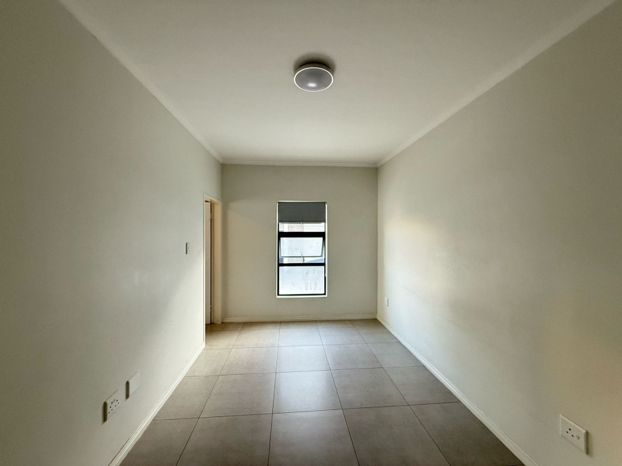 3 Bedroom Property for Sale in Erand Gardens Gauteng
