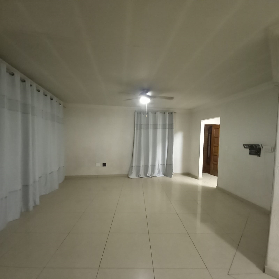 3 Bedroom Property for Sale in Actonville Gauteng