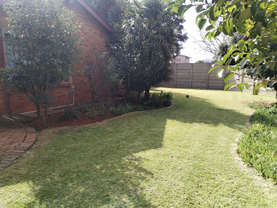 3 Bedroom Property for Sale in Casseldale Gauteng