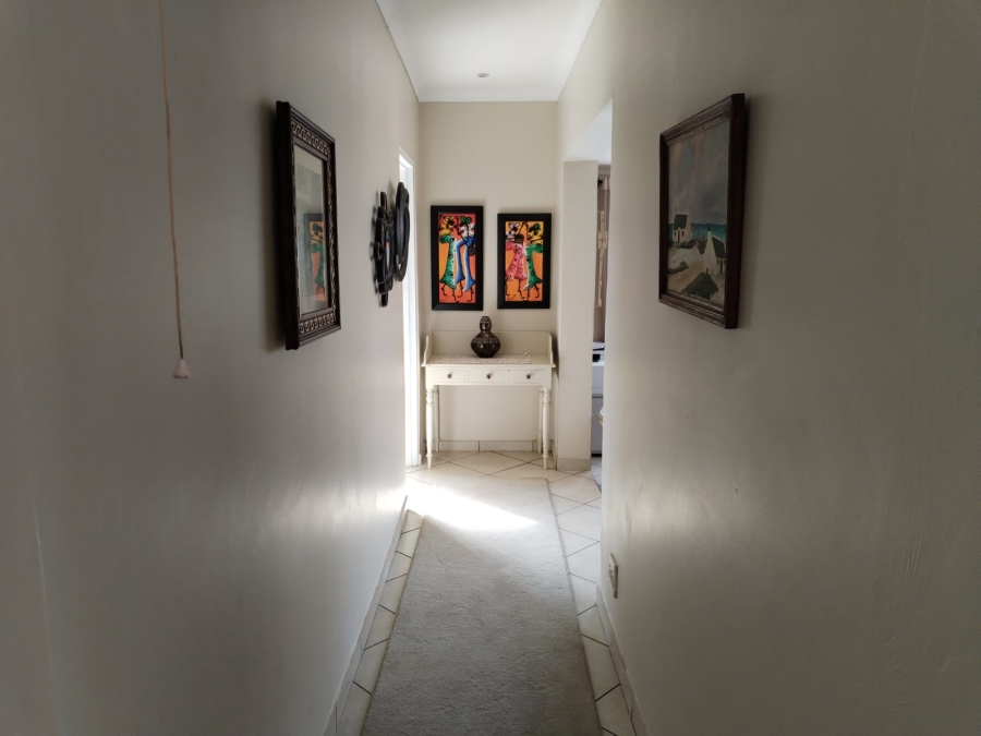 3 Bedroom Property for Sale in Casseldale Gauteng