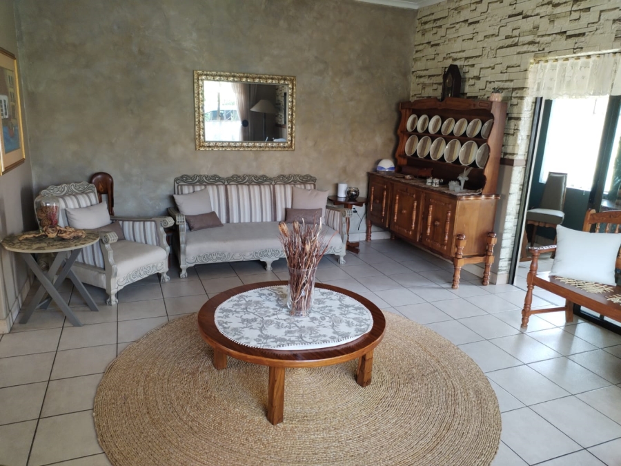 3 Bedroom Property for Sale in Casseldale Gauteng