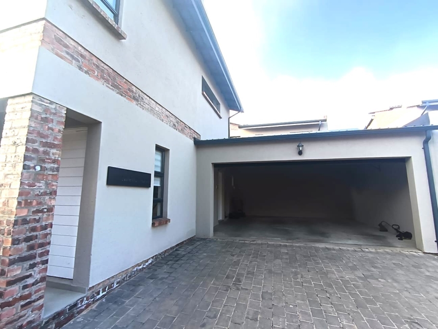 2 Bedroom Property for Sale in Rynfield Gauteng