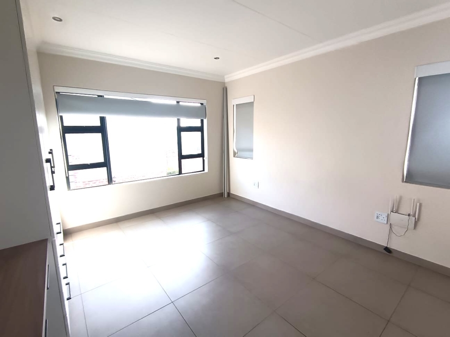2 Bedroom Property for Sale in Rynfield Gauteng