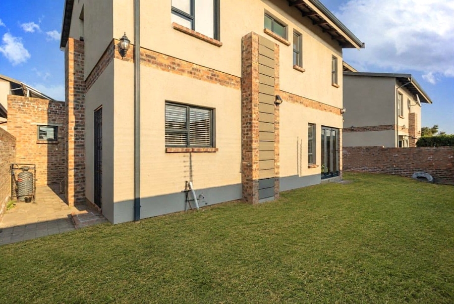 2 Bedroom Property for Sale in Rynfield Gauteng