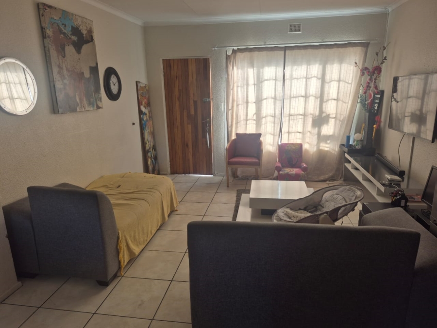 2 Bedroom Property for Sale in Eden Glen Gauteng