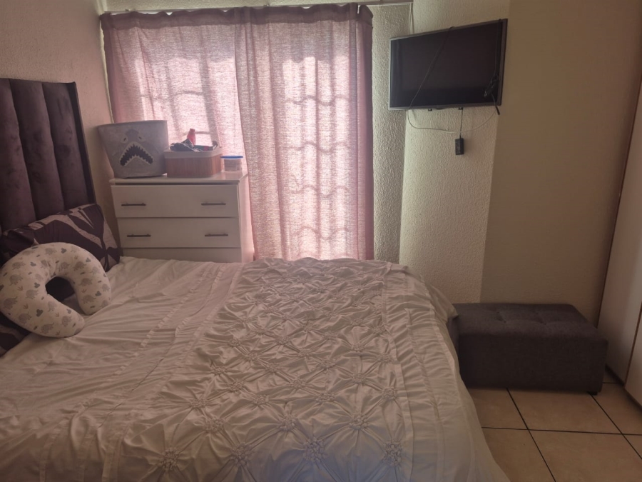 2 Bedroom Property for Sale in Eden Glen Gauteng