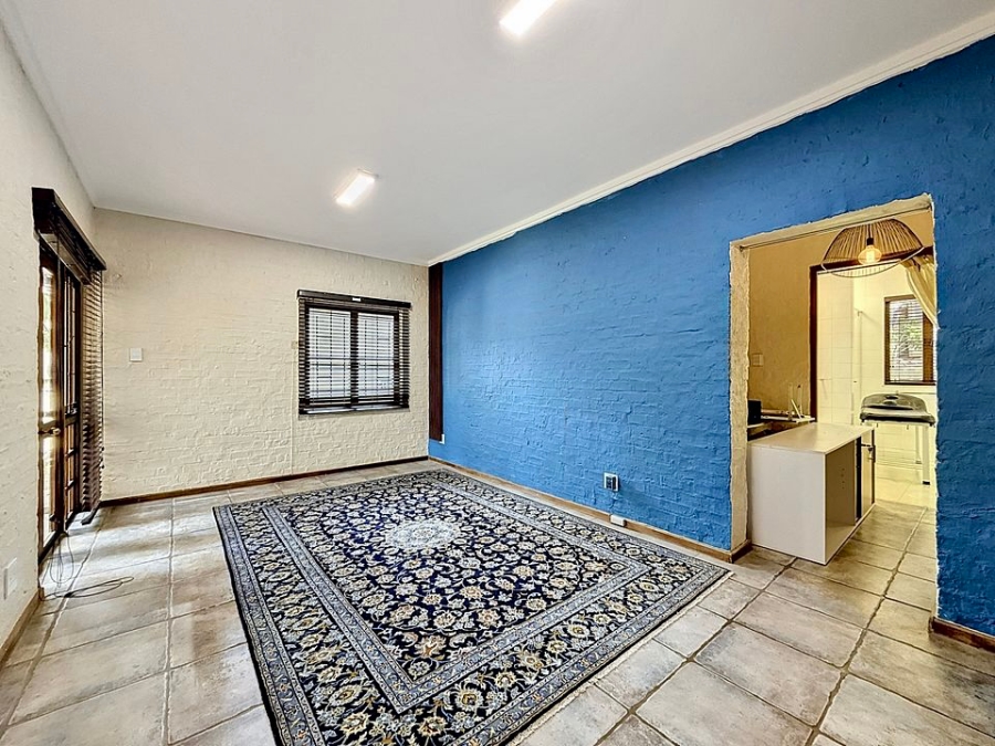 6 Bedroom Property for Sale in Waterkloof Ridge Gauteng