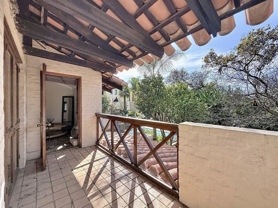 6 Bedroom Property for Sale in Waterkloof Ridge Gauteng