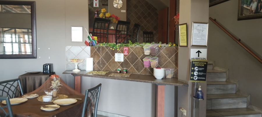 10 Bedroom Property for Sale in Sinoville Gauteng