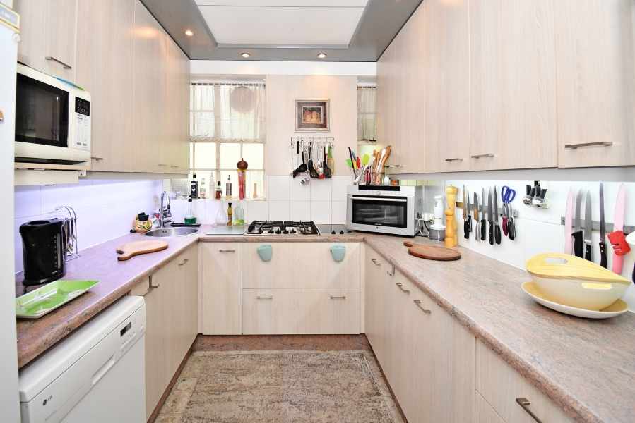 3 Bedroom Property for Sale in Parktown Gauteng