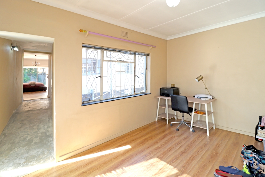 4 Bedroom Property for Sale in Glenadrienne West Gauteng