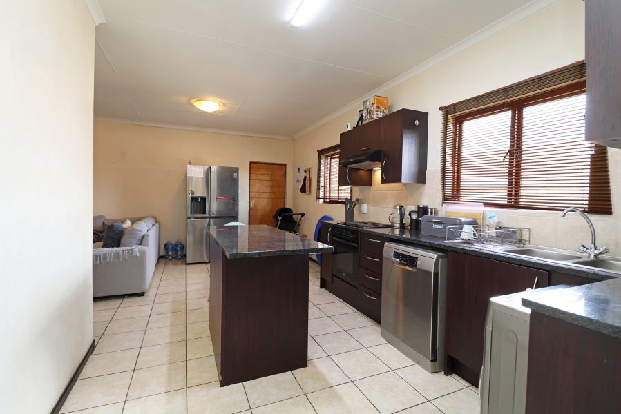 2 Bedroom Property for Sale in Randpark Ridge Gauteng