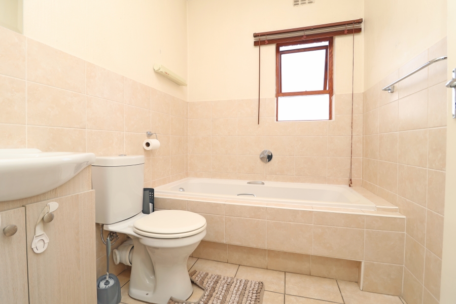 2 Bedroom Property for Sale in Randpark Ridge Gauteng