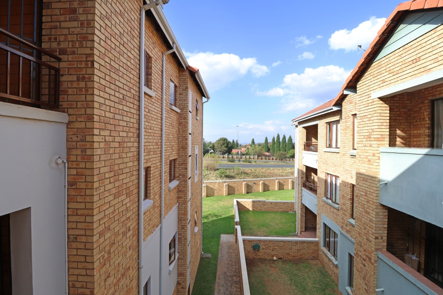 2 Bedroom Property for Sale in Randpark Ridge Gauteng