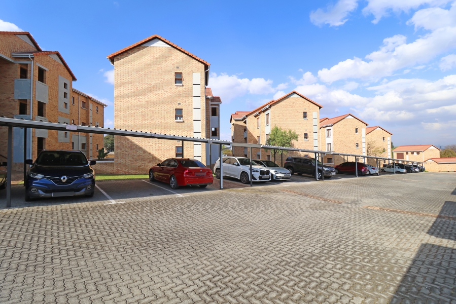 2 Bedroom Property for Sale in Randpark Ridge Gauteng