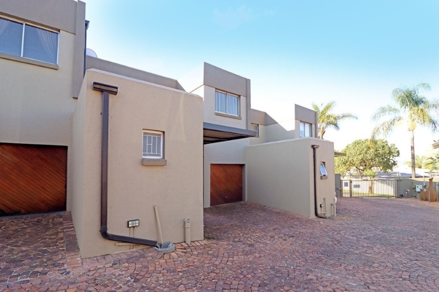 3 Bedroom Property for Sale in Bruma Gauteng