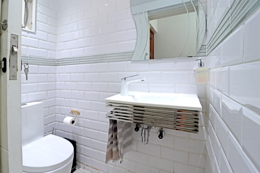 3 Bedroom Property for Sale in Bruma Gauteng