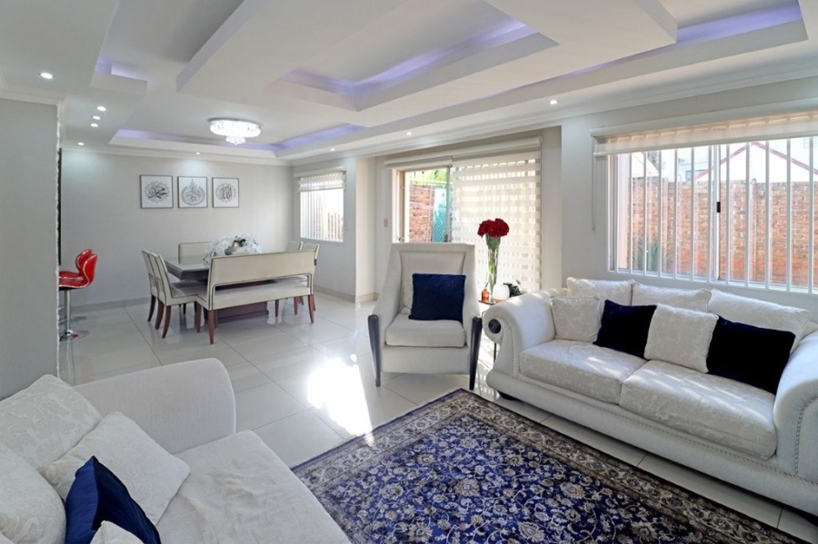 3 Bedroom Property for Sale in Bruma Gauteng