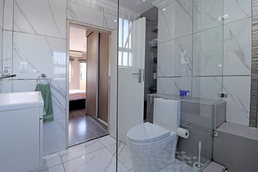 3 Bedroom Property for Sale in Bruma Gauteng