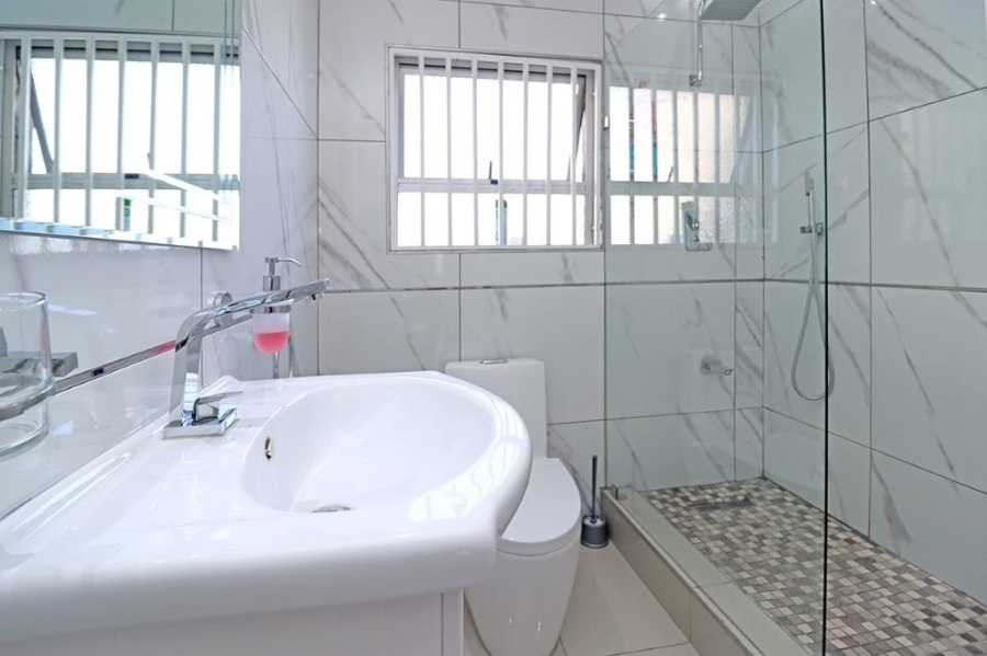 3 Bedroom Property for Sale in Bruma Gauteng