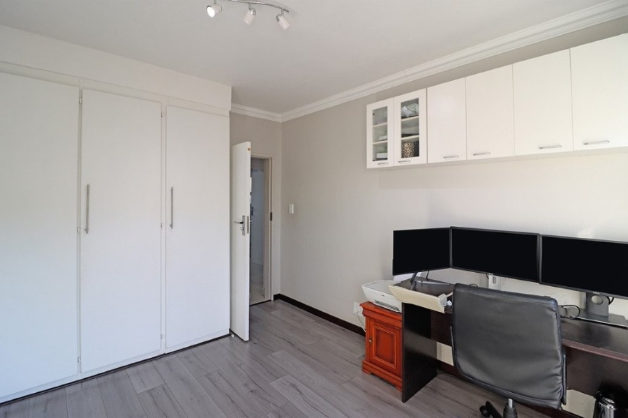 3 Bedroom Property for Sale in Bruma Gauteng