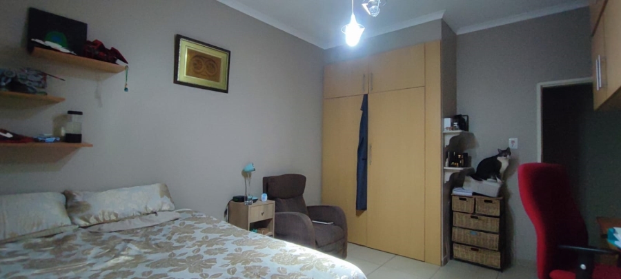 5 Bedroom Property for Sale in Erasmia Gauteng