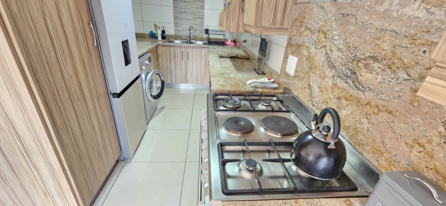 3 Bedroom Property for Sale in New Redruth Gauteng