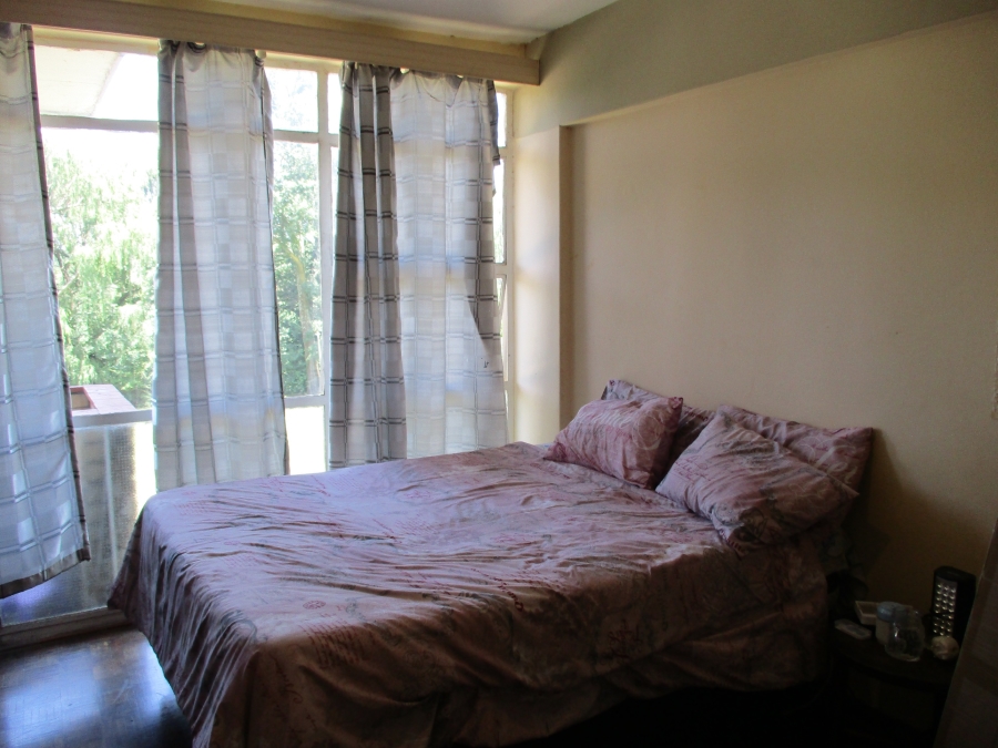 To Let 2 Bedroom Property for Rent in Florida Gauteng