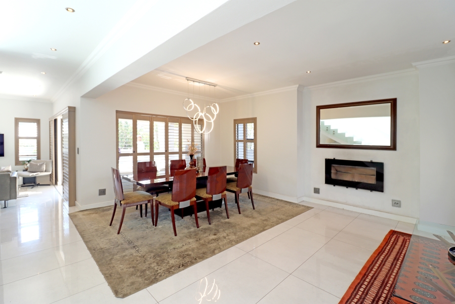 5 Bedroom Property for Sale in Beverley Gauteng