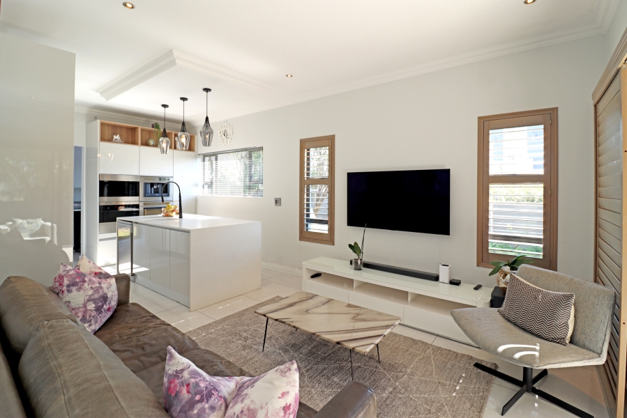 5 Bedroom Property for Sale in Beverley Gauteng