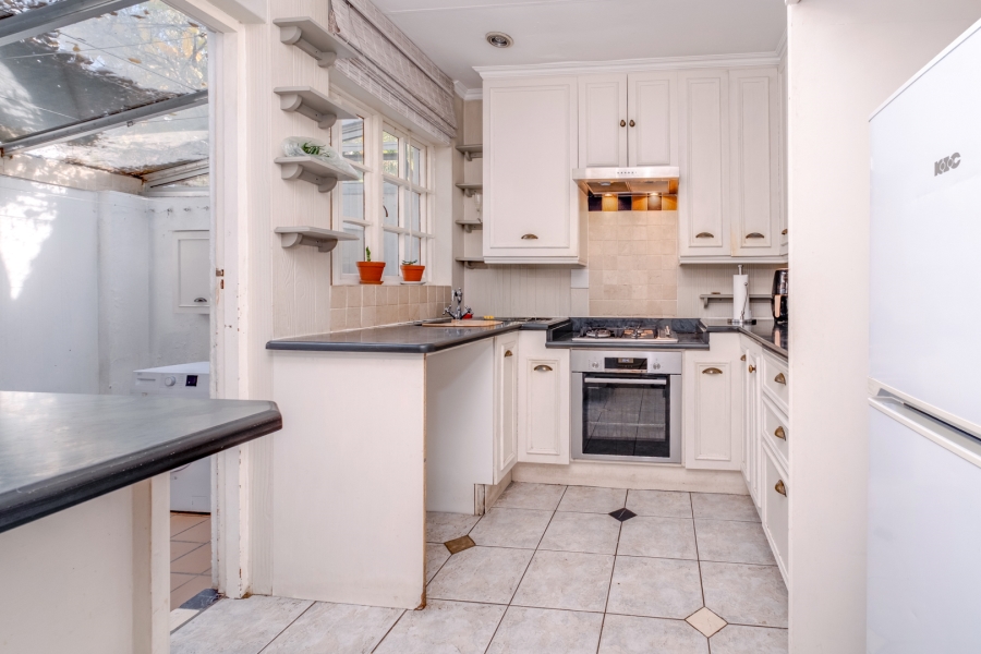 2 Bedroom Property for Sale in Bryanston Gauteng