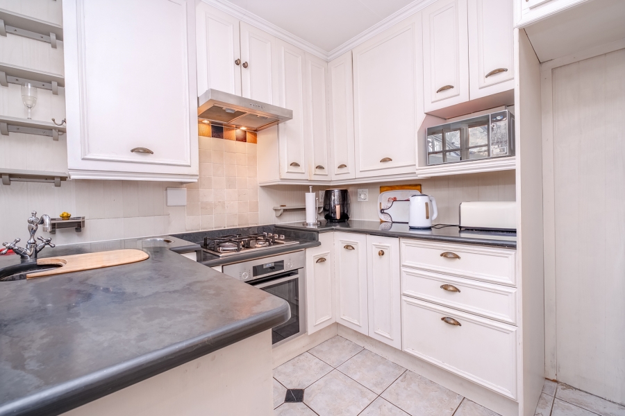 2 Bedroom Property for Sale in Bryanston Gauteng
