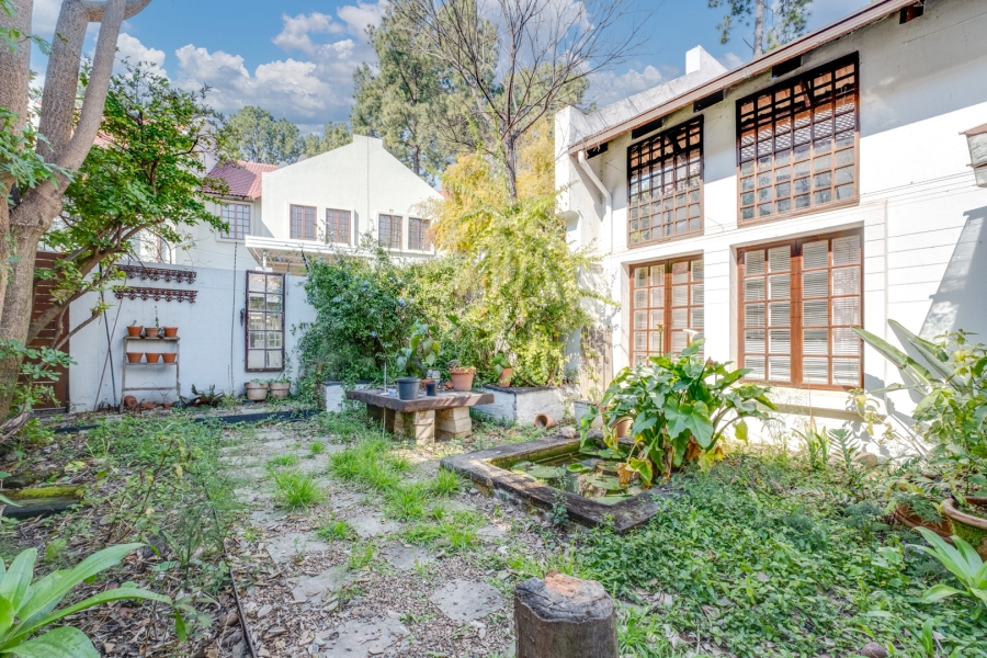 2 Bedroom Property for Sale in Bryanston Gauteng