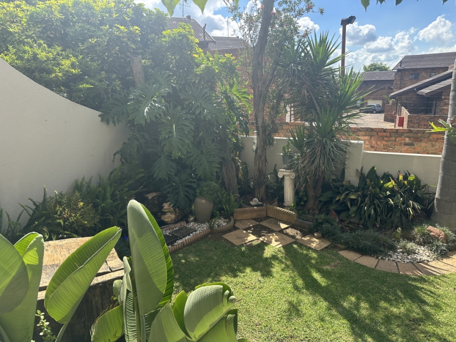 3 Bedroom Property for Sale in Illiondale Gauteng