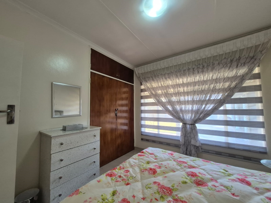 5 Bedroom Property for Sale in Arcon Park Gauteng
